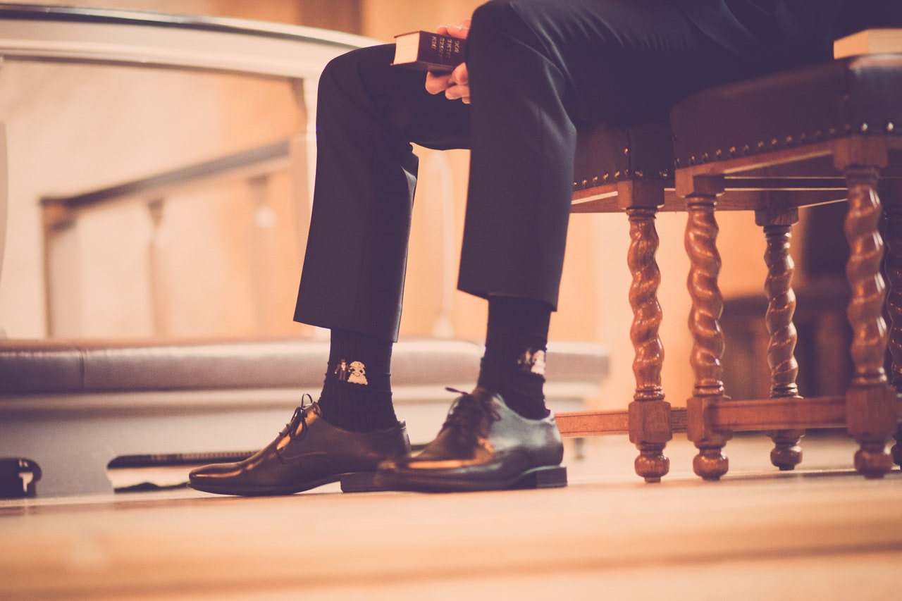 Oozing Confidence with the Most Stylish Sock Styling